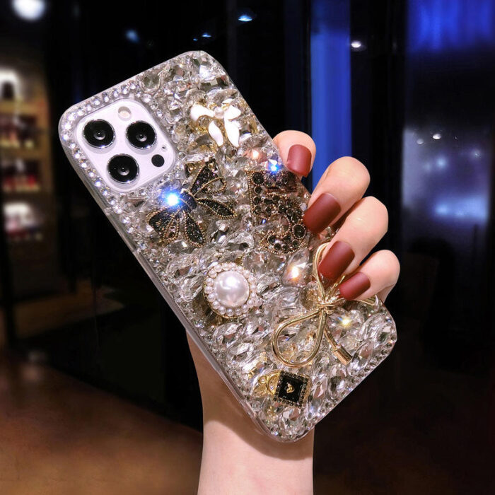 Luxury Girl Mobile Phone Case - Image 3