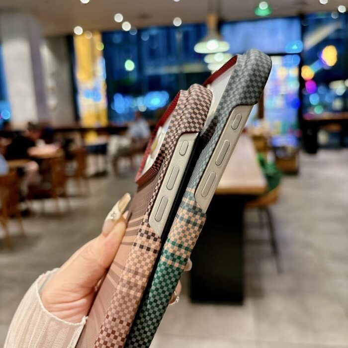 New Carbon Fiber Textured Magnetic Cell Phone Case - Image 4