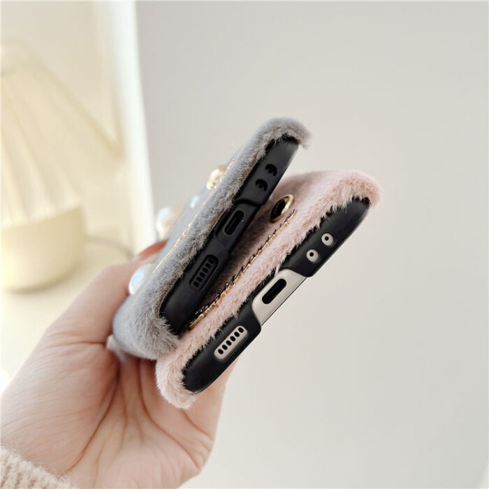 Luxury Pearl Cute Cartoon Warm Winter Girl Soft Fur PC Mobile Cell Phone Case - Image 6