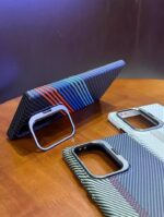 Luxury Carbon Fiber Phone Case for Samsung Electroplate Bracket - Image 5
