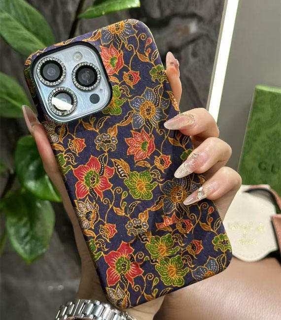 Hb5470583c11e4ed3869540500609c462z.jpg_960x960q80 New Fashion Shockproof Flower Pattern Girls Phone Case - Image 1