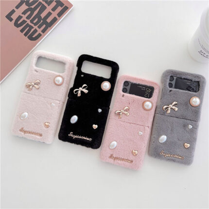 Luxury Pearl Cute Cartoon Warm Winter Girl Soft Fur PC Mobile Cell Phone Case
