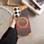 Luxury Carbon Fiber Texture Metal Phone Case for Samsung S26 Ultra - Image 5